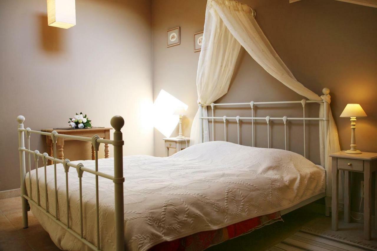 Petite Reine Villa Bertrix Buitenkant foto